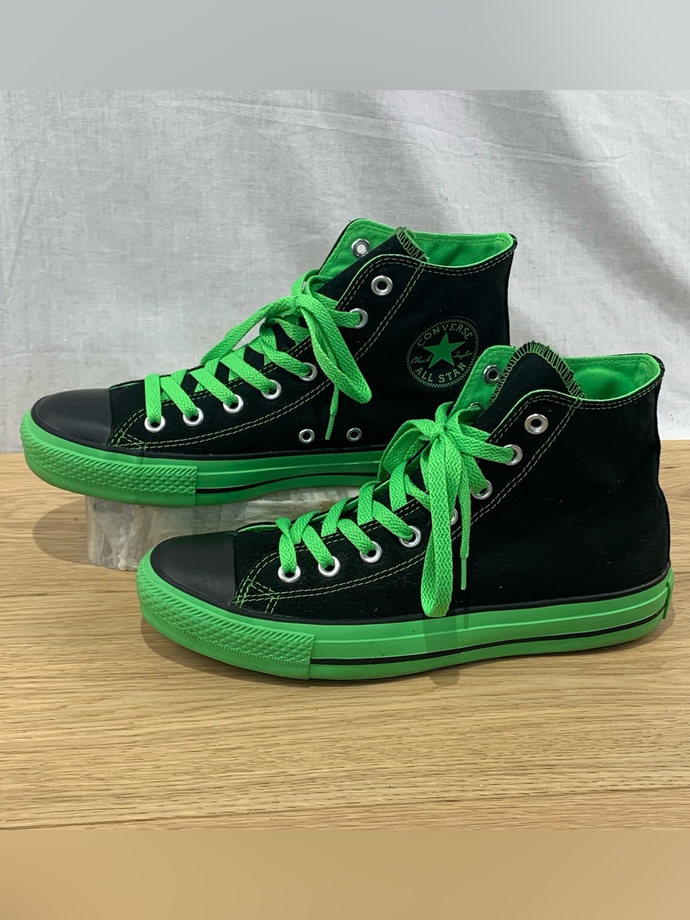 Converse Chuck Taylor All Star Hi Top Black Neon Lime Green Rare Mens Size 8